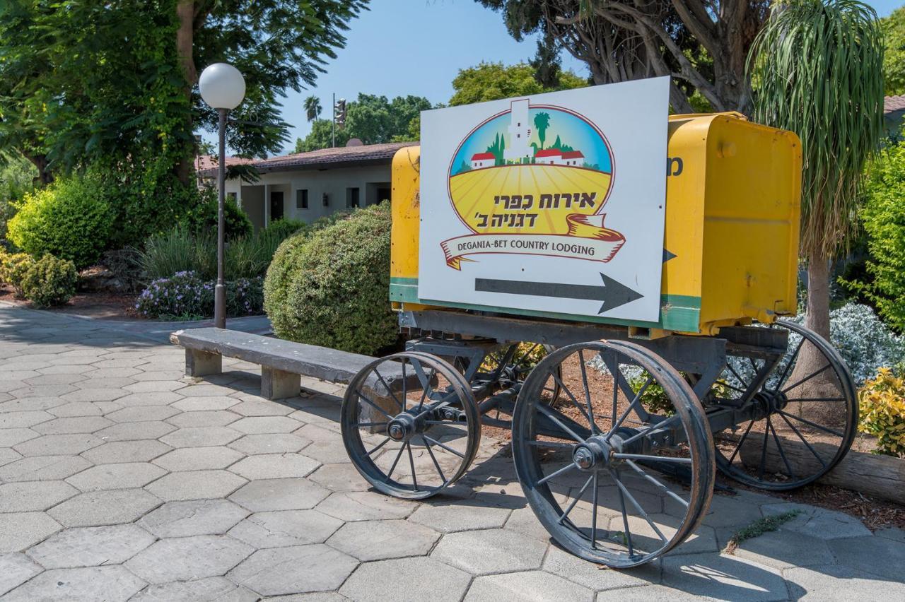 Degania Bet Kibbutz Country Lodging Hotel Kinneret Bagian luar foto